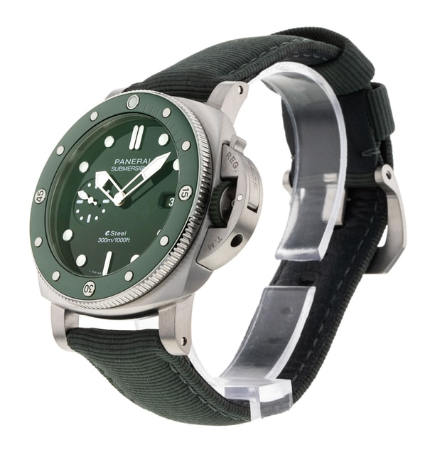 Panerai Submersible QuarantaQuattro PAM01287 Image 2